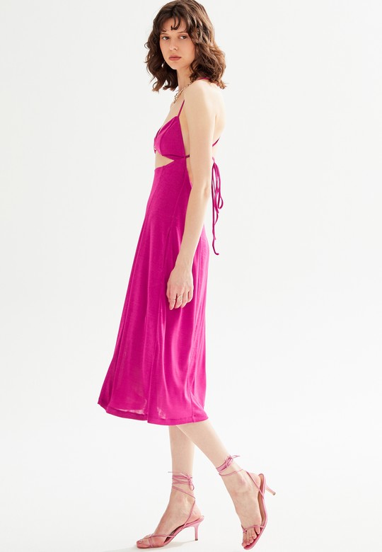 Moda Tutkusu Pencereli Sırtı Bağlamalı Midi Elbise
